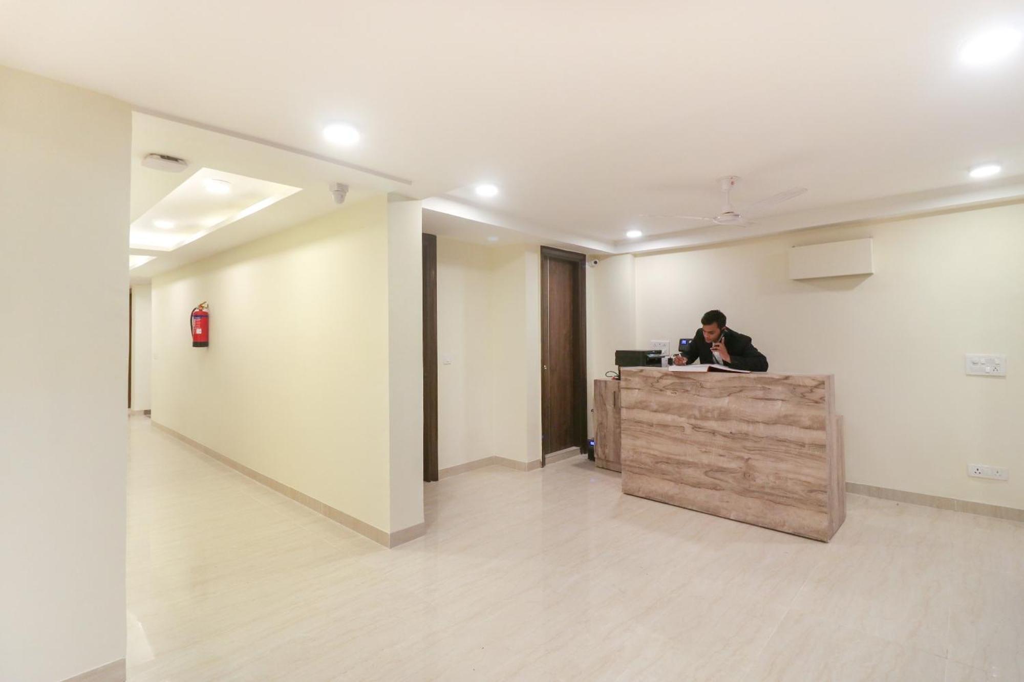 Super Hotel O Comfort Residency Near Artemis Hospital Gurgaon Ngoại thất bức ảnh
