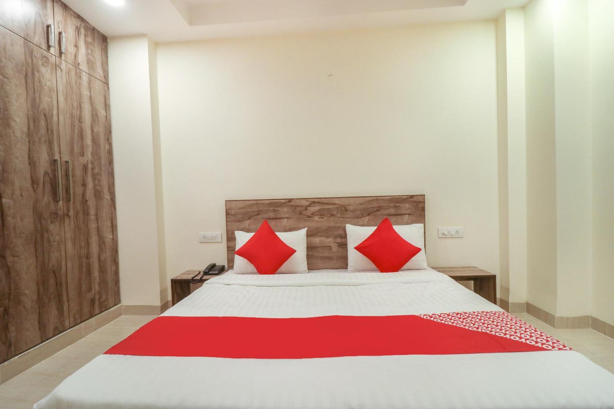 Super Hotel O Comfort Residency Near Artemis Hospital Gurgaon Ngoại thất bức ảnh