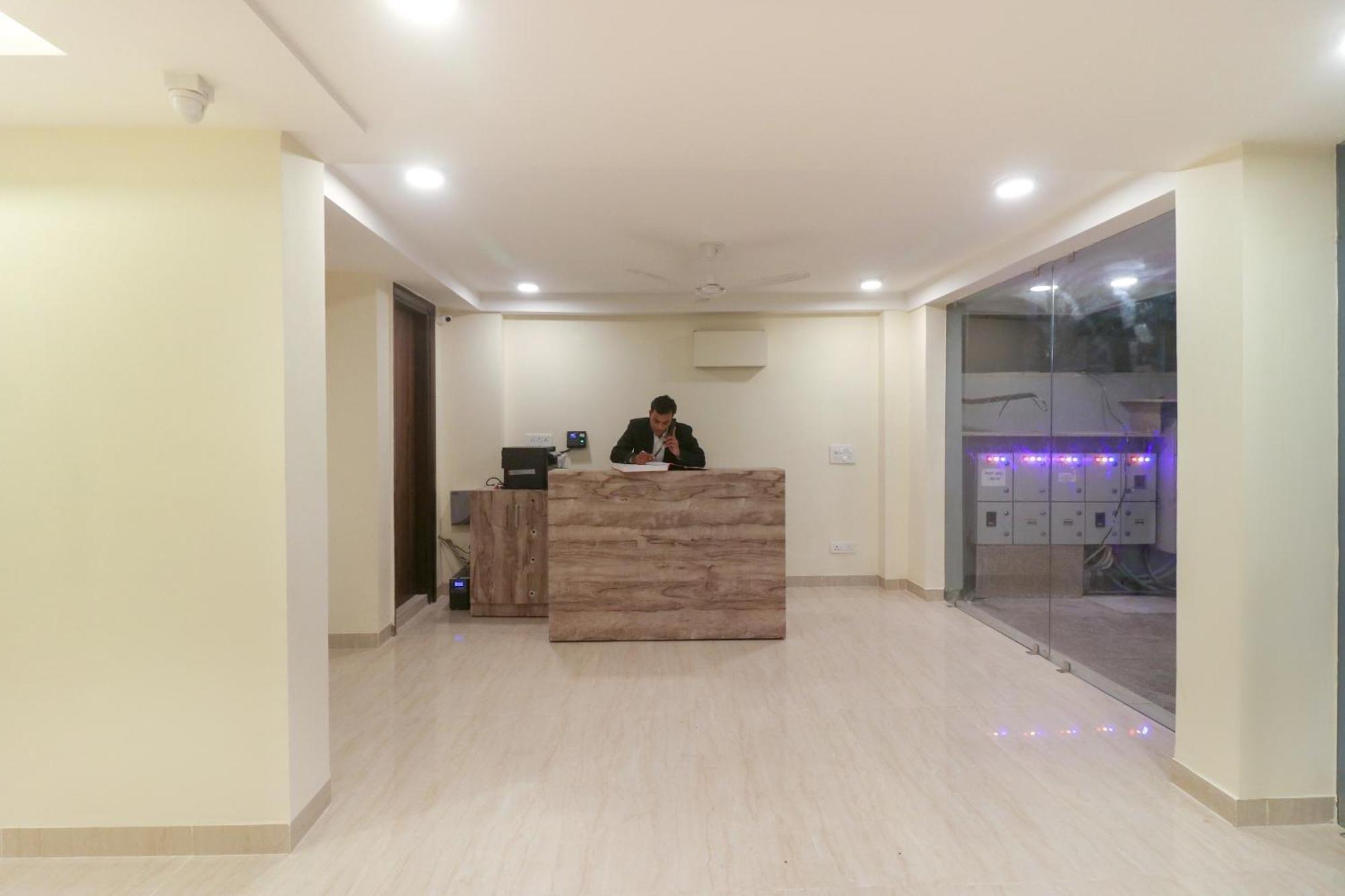 Super Hotel O Comfort Residency Near Artemis Hospital Gurgaon Ngoại thất bức ảnh